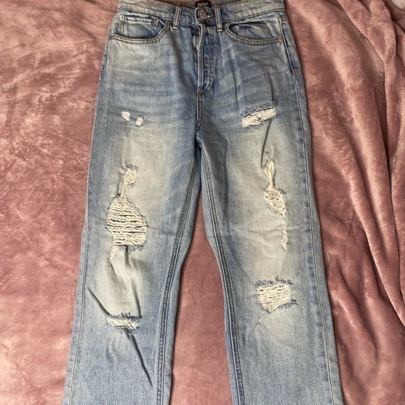 Urban Outfitters BDG high-rise straight-leg distressed mom jeans women’s size 26 - Picture 7 of 8